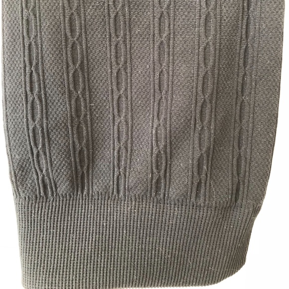 SOLD Black leggings - Picture 2 of 2